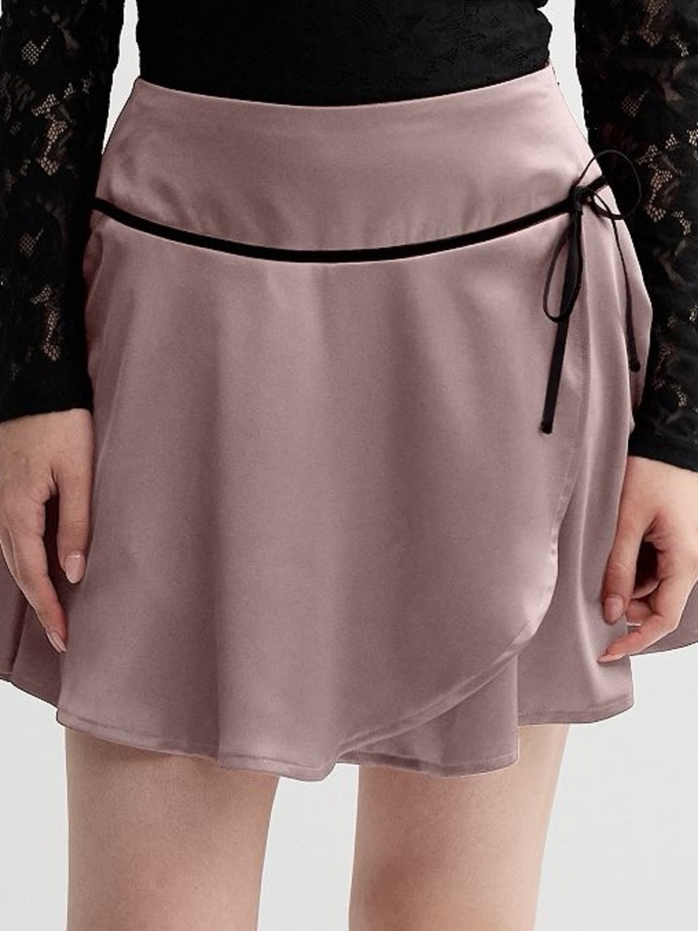 Mauve Wrap Mini Skirt with Black Trim